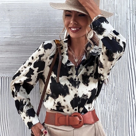 Tops - Boho floral print blouse